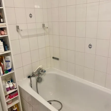 Lägenhet Sejour Confortable A 15 Proche Commerces Et Metro *